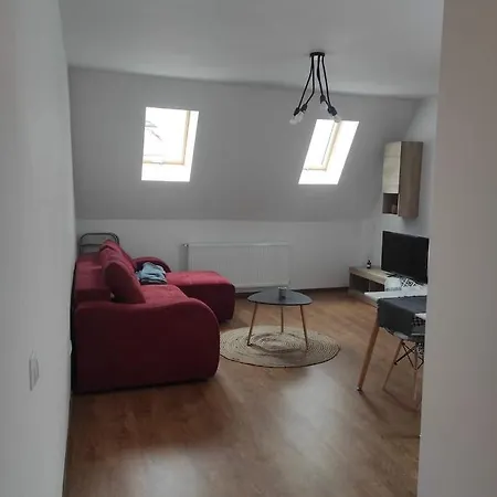 Apart 3